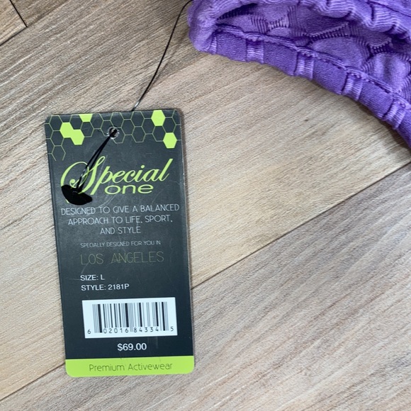 3/$45 Special One textured stretch active wear top & pant size L - Picture 15 of 17